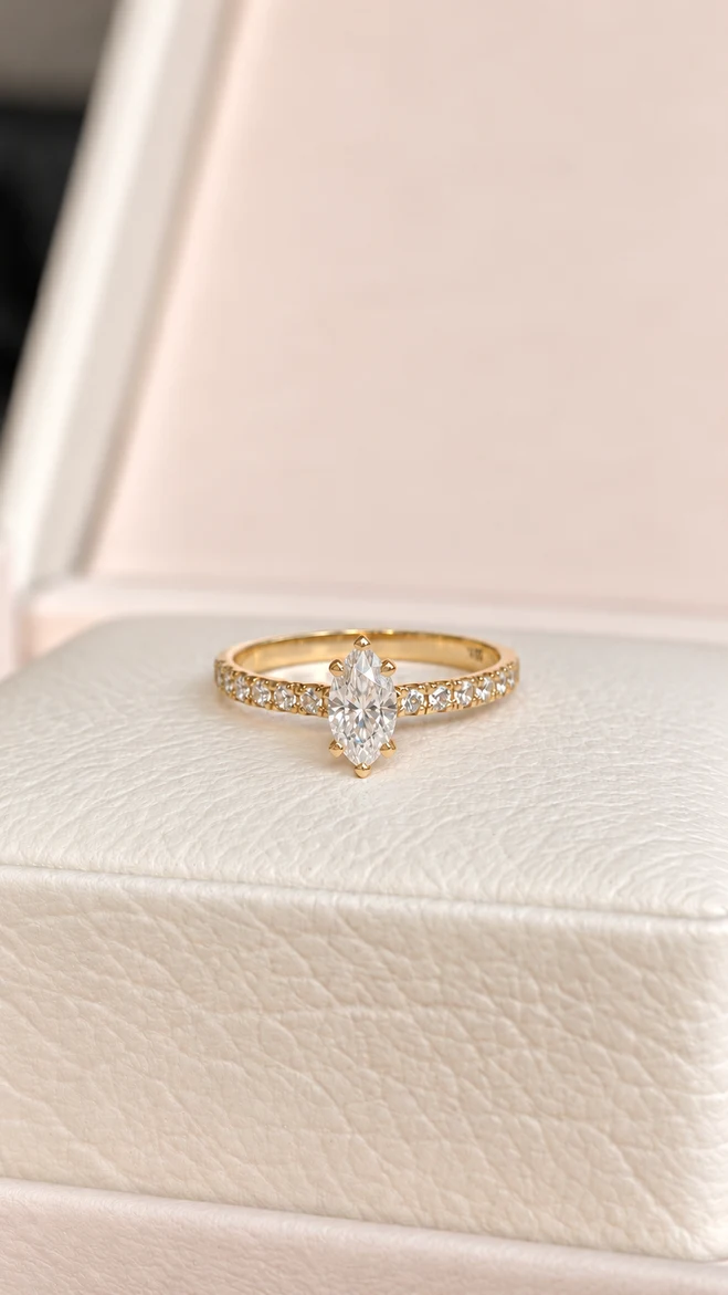 Anillo con moissanita Riviere marquise, vista 1
